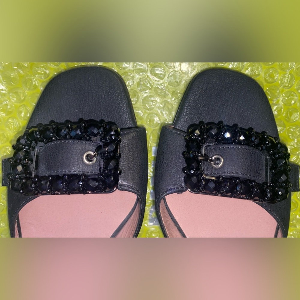 VINTAGE PRADA RAFFIA BEADED BUCKLE KITTEN HEELS - Picture 3 of 9